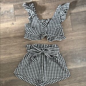 SHEIN Monochrome Gingham Set